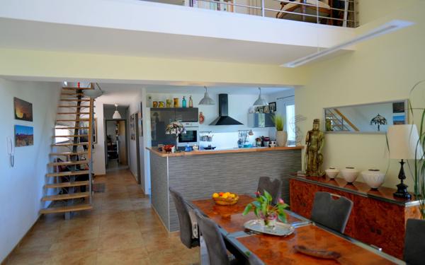 Maison à vendre    5 pièces •  Narbonne