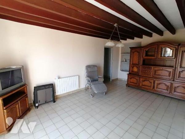 EXCLUSIVITE TRENTE CINQ NOTAIRES !! En campagne de PONT-PEAN, avec accès autoroutier rapide, ce...