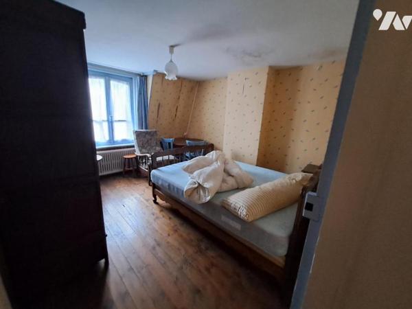 Maison de centre ville avec garage et jardin