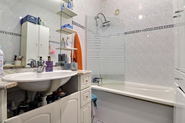 T3 76 m2 SAINT-DENIS