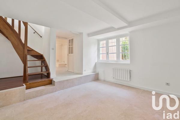 Maison à vendre 4 pièces 220 m² Aubagne