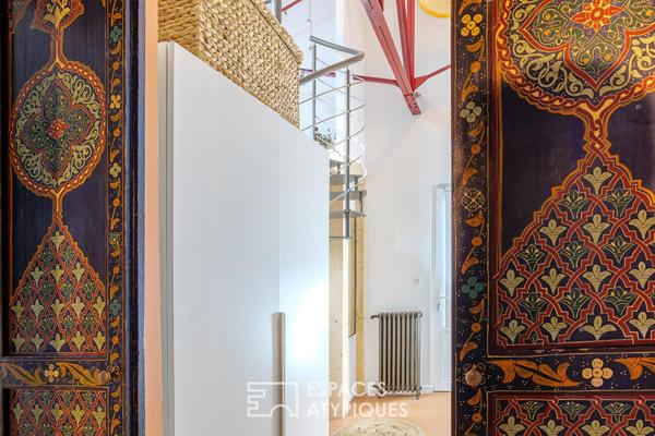Cocon haut en couleur : appartement en coeur de ville
