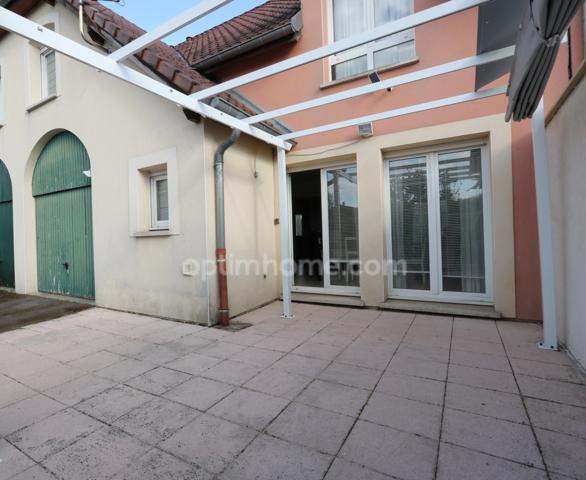 YUTZ - MAISON MITOYENNE 5 PIECES AVEC 3 CHAMBRES, TERRASSE, JARDIN ET GARAGE !