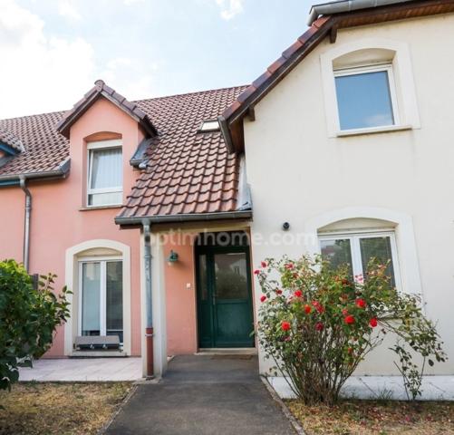 YUTZ - MAISON MITOYENNE 5 PIECES AVEC 3 CHAMBRES, TERRASSE, JARDIN ET GARAGE !