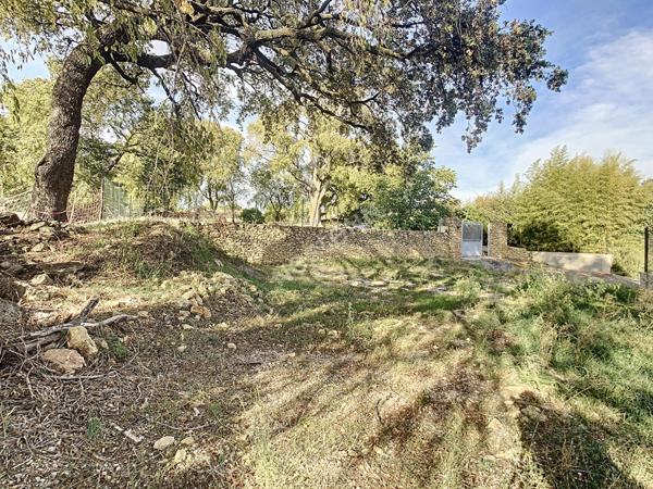 Terrain Miramas 636 m2