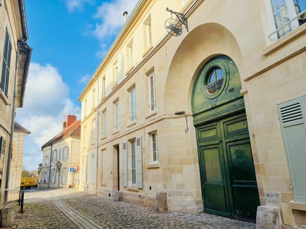 Appartement 2 pièces – Hyper centre historique de CREPY EN VALOIS 60800 – Idéal investisseur ou première acquisition