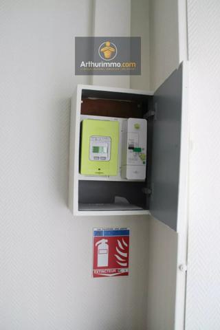 Vente                                                      Local commercial
                        
                                                            à Josselin