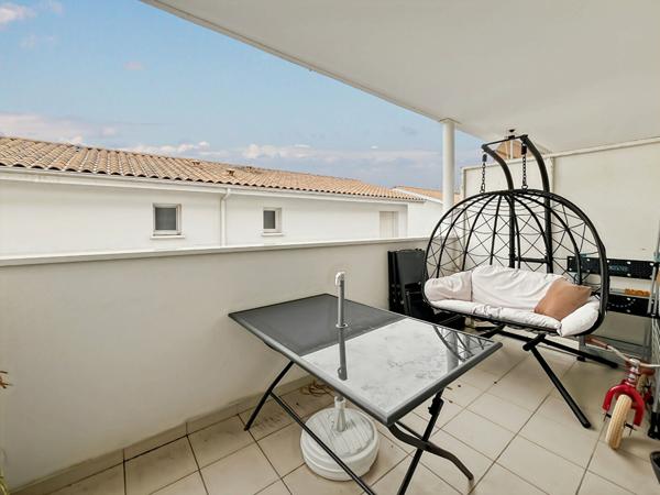À vendre exclusivité : Appartement 3 pièces avec balcon et parking à Pessac Alouette