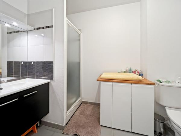 À vendre exclusivité : Appartement 3 pièces avec balcon et parking à Pessac Alouette