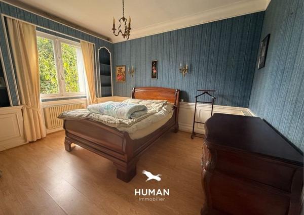 Maison à vendre 261 990 € Pluvigner 8 p 147 m² DPE E