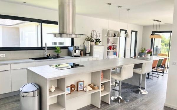 Maison à louer    4 pièces •  Serres-Castet