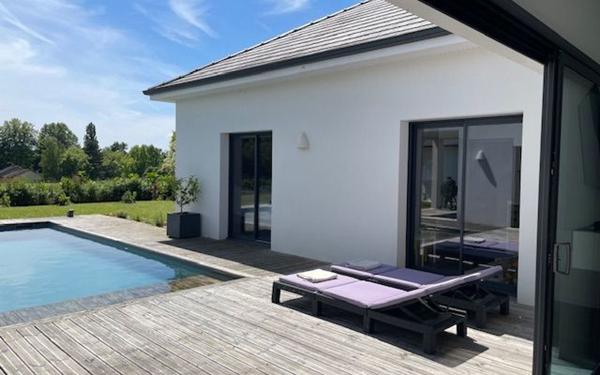 Maison à louer    4 pièces •  Serres-Castet