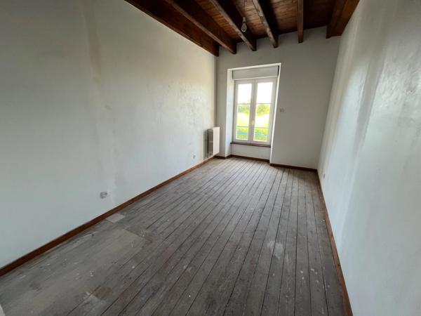 Maison à vendre 5 pièces SOULLES (50)