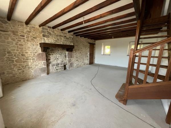 Maison à vendre 5 pièces SOULLES (50)