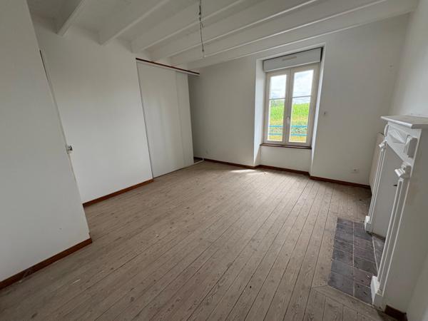 Maison à vendre 5 pièces SOULLES (50)