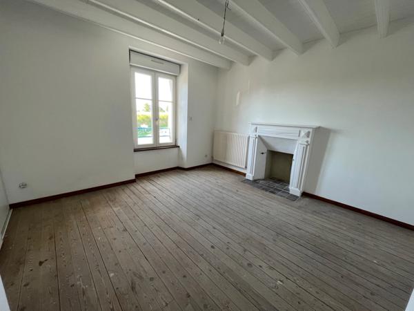 Maison à vendre 5 pièces SOULLES (50)