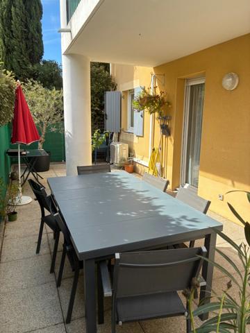 appartement T2 en rez-de-terrasse + double garage