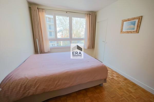 Appartement Issy Les Moulineaux Centre / 2 pièces 