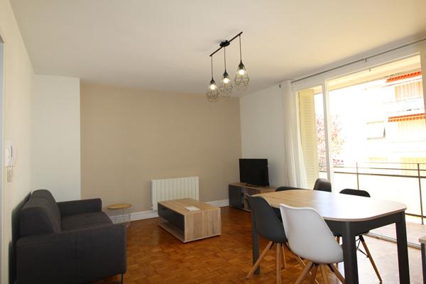 A VENDRE DIJON ? Appartement T4 meublé de 68,24 m² avec balcon