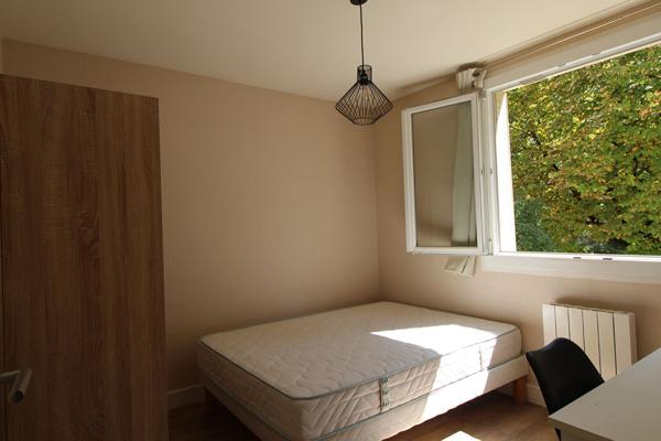 A VENDRE DIJON ? Appartement T4 meublé de 68,24 m² avec balcon