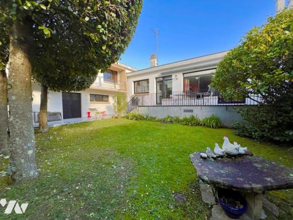 CARNEL, vaste maison lumineuse avec jardin clos et garage