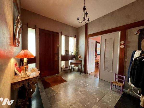 CARNEL, vaste maison lumineuse avec jardin clos et garage