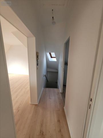 Appartement à louer à Pont-de-l'Arche dans l'Eure (27340), ref : 27063-11056