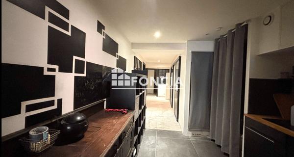 À vendre Local commercial 105.49 m² - Bordeaux 33300