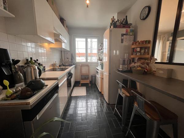 Gentilly (94250) Gentilly – Le Plateau / 3 pièces rénové avec balcon filant et vue dégagée