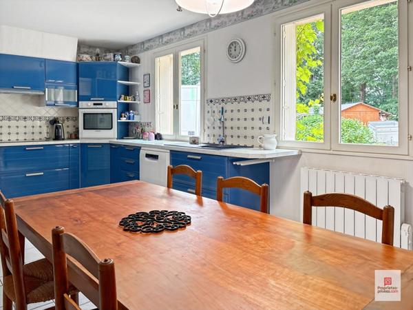 Maison Durtal 8 pièce(s) 203.23 m2