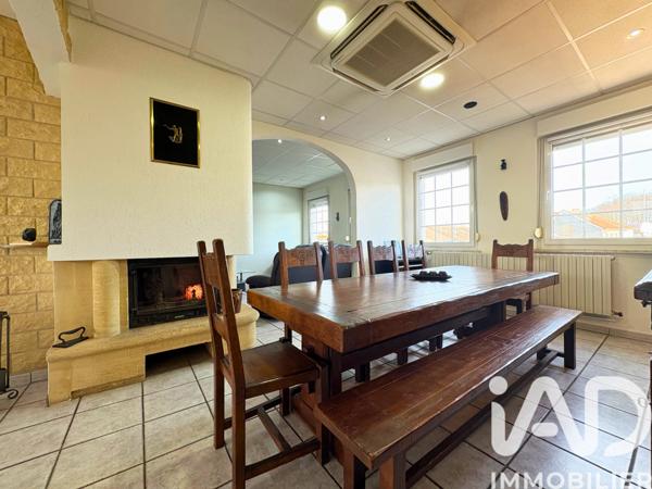 Immeuble à vendre 583 m² Carling