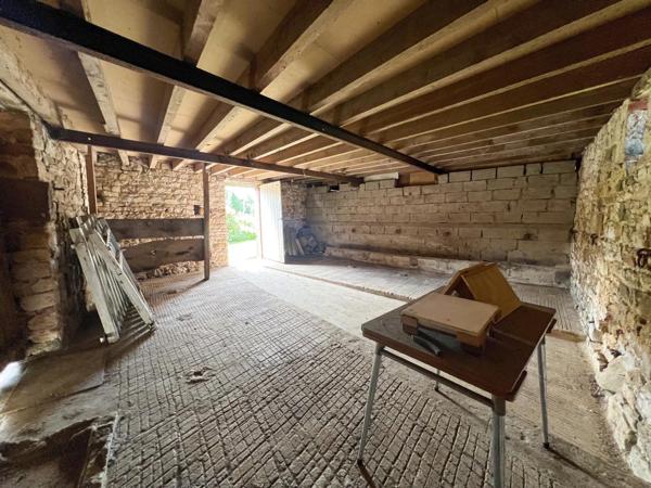 Maison à GROSVILLE, 50340 - 7 pièces 270m²