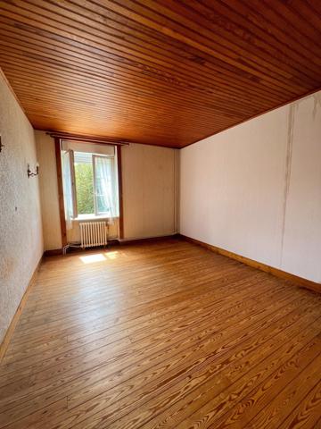 Maison à GROSVILLE, 50340 - 7 pièces 270m²