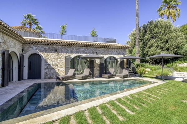 Villa contemporaine sur le versant Ouest