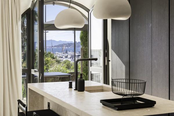 Villa contemporaine sur le versant Ouest