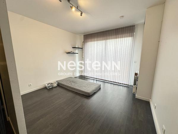 Belle propriété familiale de 202 m² à vendre avec 6 chambres, triple garage et beau terrain clos à Lavernat (72500)