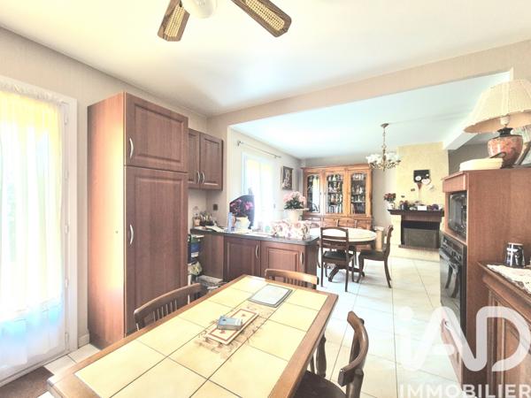 Maison à vendre 6 pièces 137 m² Brive-la-Gaillarde