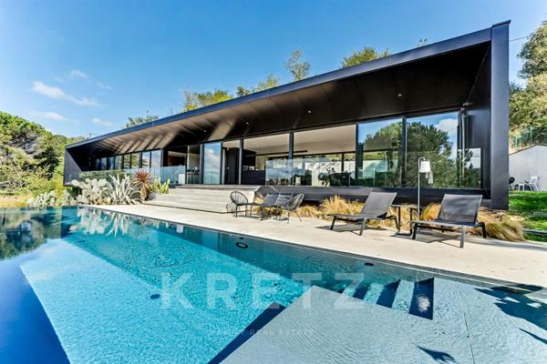 Villa d’architecte d’exception sur les coteaux toulousains