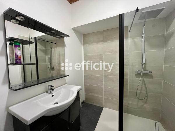 Appartement
         3 pièces
        - 56 m² Exclusivité 108 000 € *