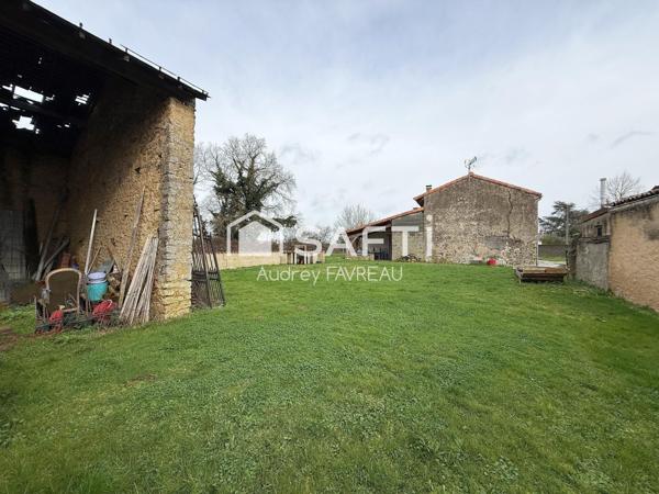 Authentique fermette en pierre, beaux volumes