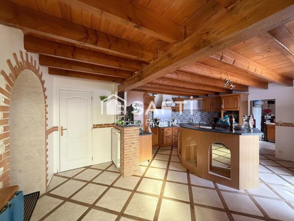 Authentique fermette en pierre, beaux volumes