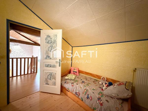 Authentique fermette en pierre, beaux volumes