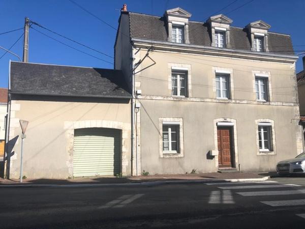 Maison à vendre |  Thiviers |  6 pièces | 139 m²