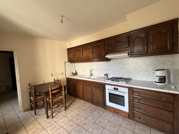 Maison à vendre |  Thiviers |  6 pièces | 139 m²