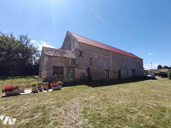 ENSEMBLE MAISON ET DEPENDANCES