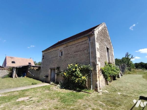 ENSEMBLE MAISON ET DEPENDANCES