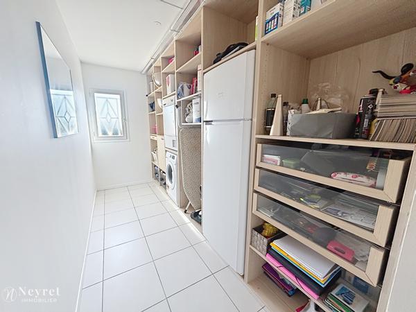 RARE - CHARLY - Maison familiale 5 Chambres de 201 m² avec piscine chauffée – Charly, Lotissement Tabéllio