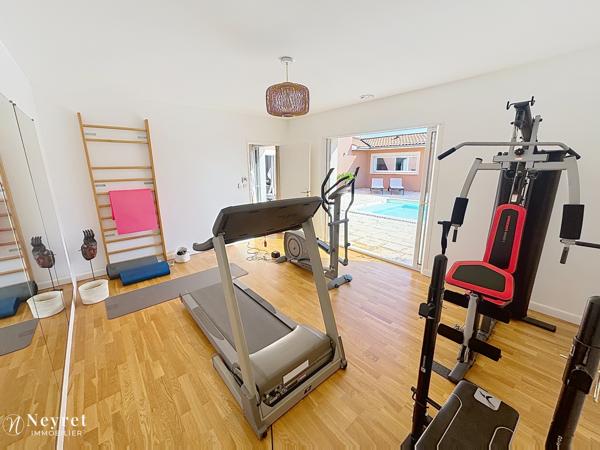 RARE - CHARLY - Maison familiale 5 Chambres de 201 m² avec piscine chauffée – Charly, Lotissement Tabéllio