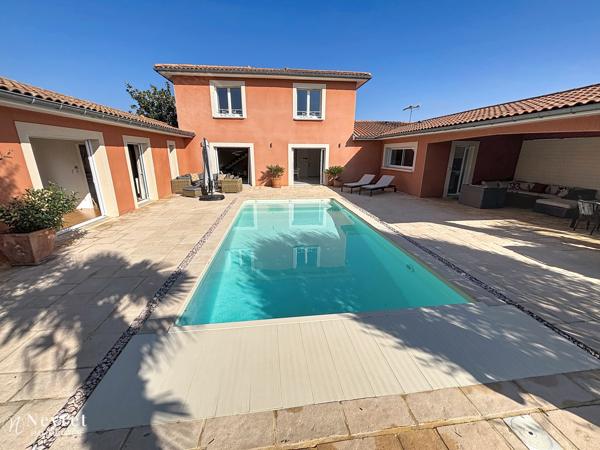RARE - CHARLY - Maison familiale 5 Chambres de 201 m² avec piscine chauffée – Charly, Lotissement Tabéllio