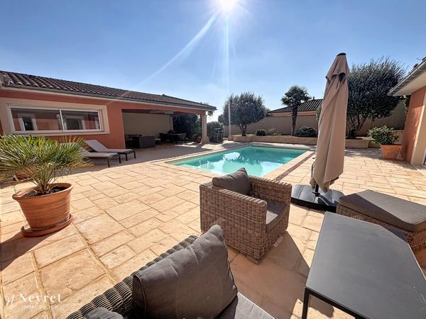 RARE - CHARLY - Maison familiale 5 Chambres de 201 m² avec piscine chauffée – Charly, Lotissement Tabéllio